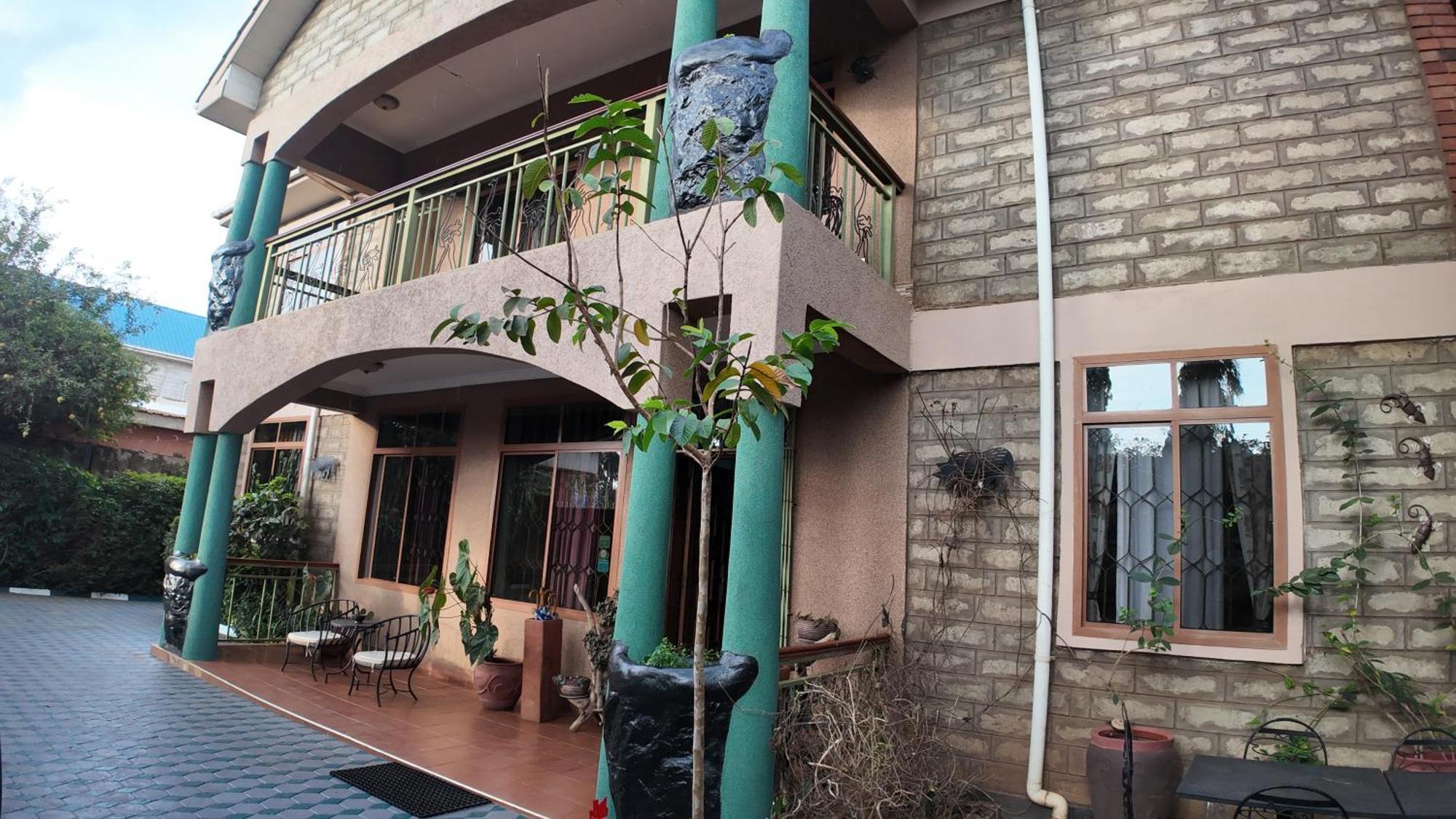 Korona Villa Lodge Аруша Экстерьер фото